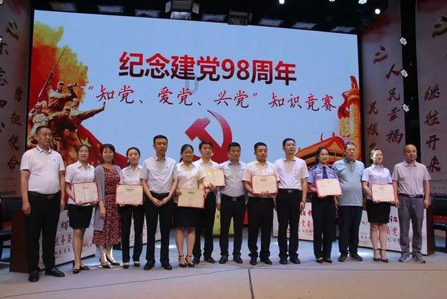 悍匪张君：17岁进少管所，6年时间5名情妇为其卖命，终被判死刑